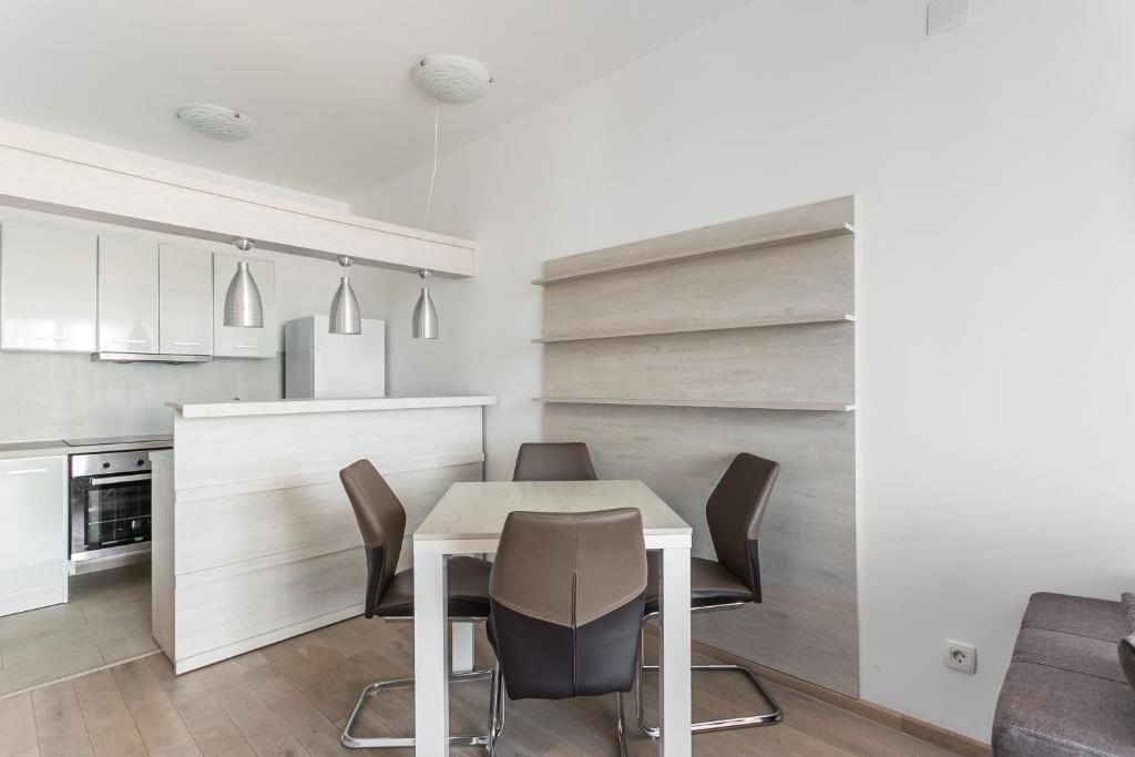 Апартаменты Apartments BEATRICE Rafailovici Рафаиловичи