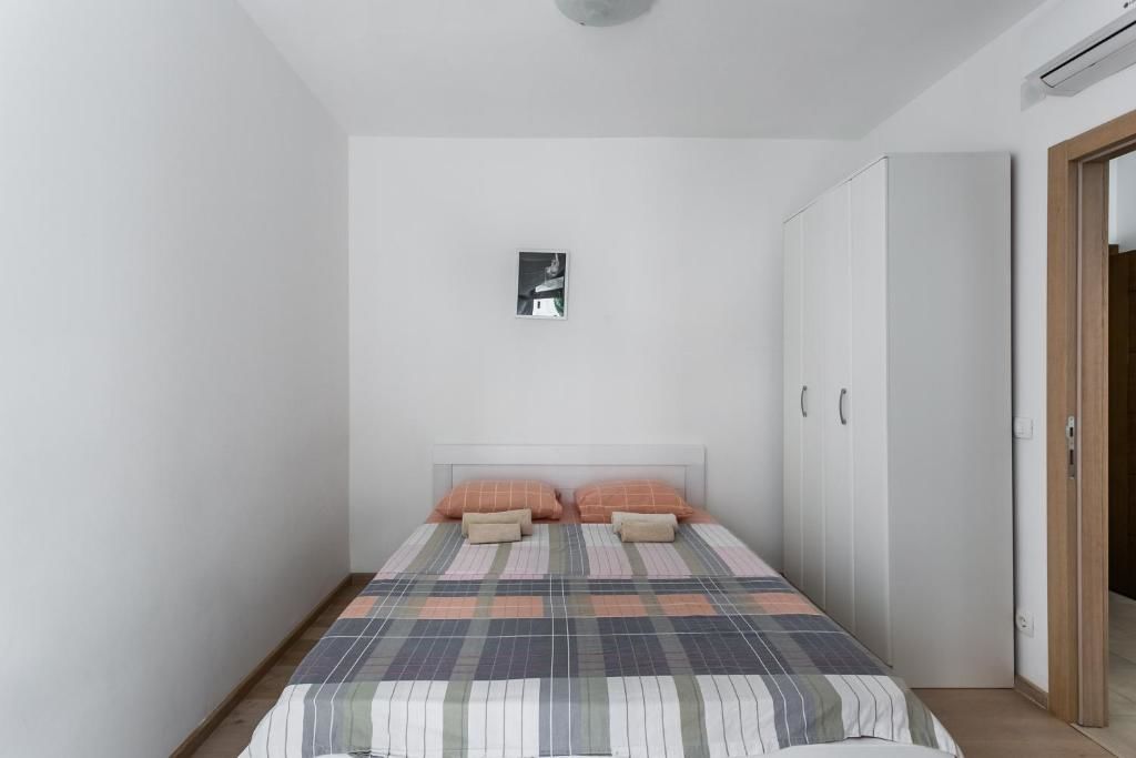 Апартаменты Apartments BEATRICE Rafailovici Рафаиловичи