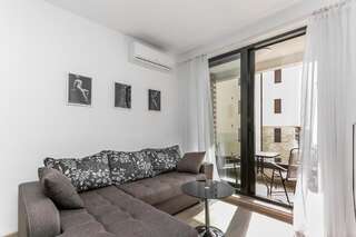 Апартаменты Apartments BEATRICE Rafailovici Рафаиловичи Апартаменты с видом на море-46